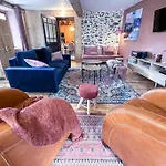 Ribera 1 - Beautiful Reformed House Parking Vakantiehuis Formiguères