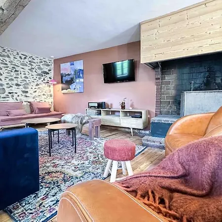 Feriehus Ribera 1 - Beautiful Reformed House Parking