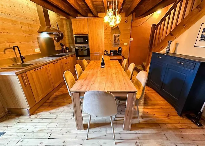 Vakantiehuis Ribera 1 - Beautiful Reformed House Parking *